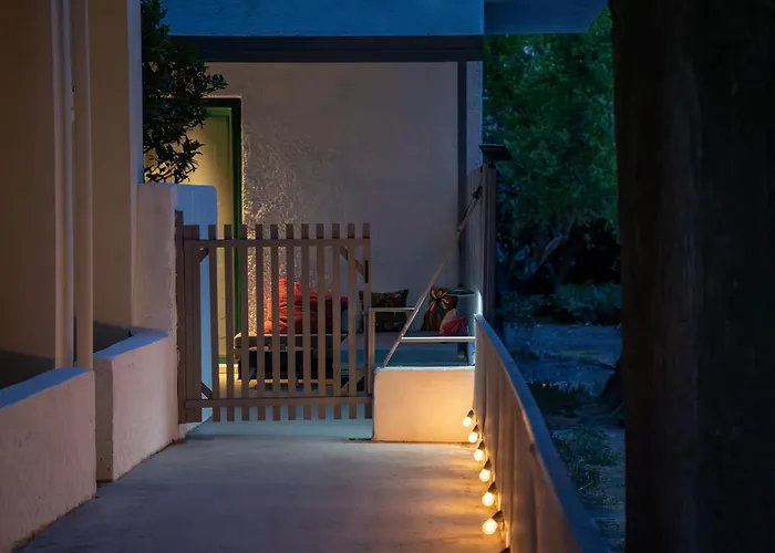 Perla コス・タウン